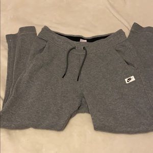 Nike Joggers. Size M